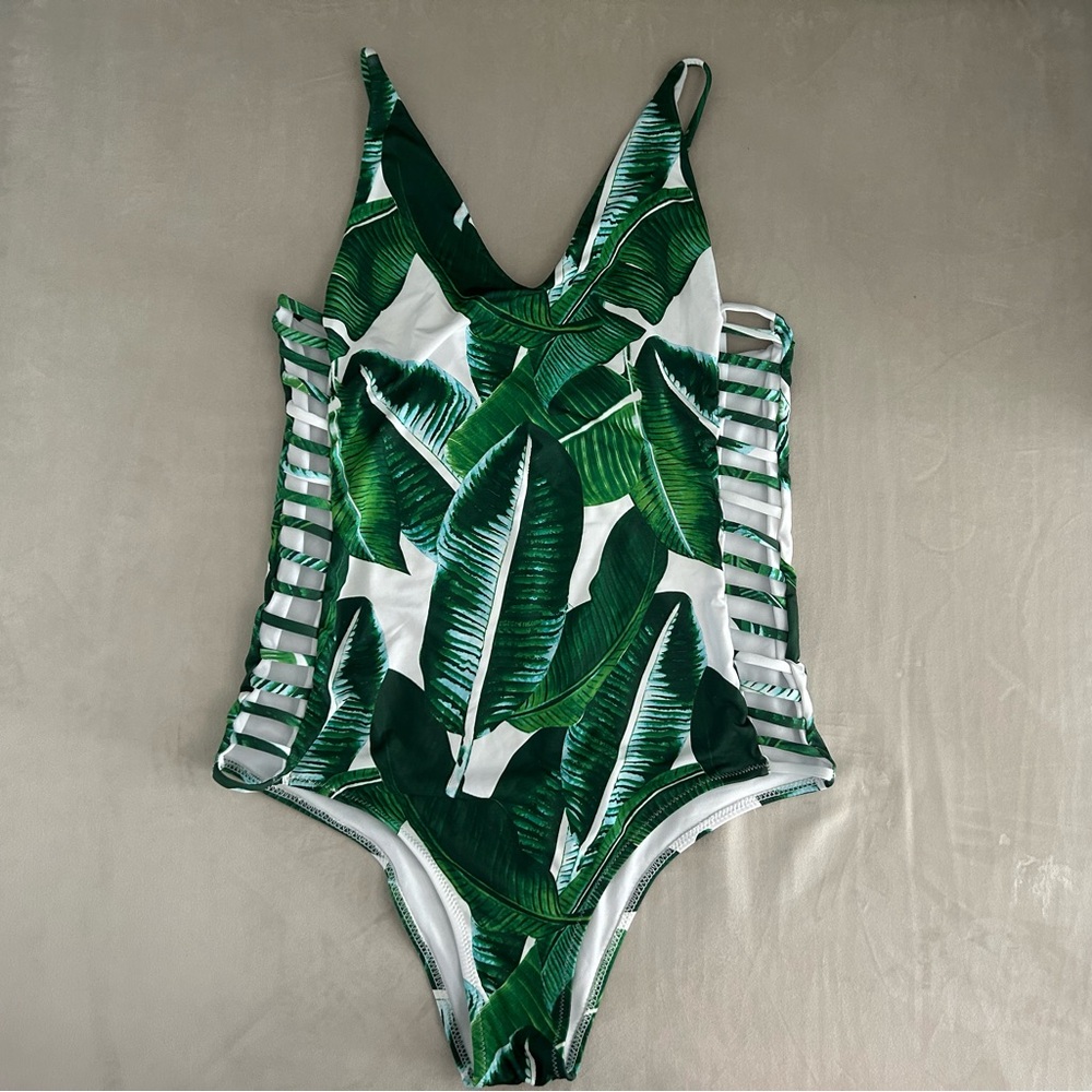 One piece swimsuit